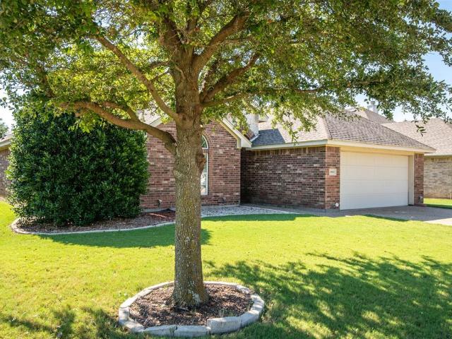 Property for sale in Benbrook, Texas