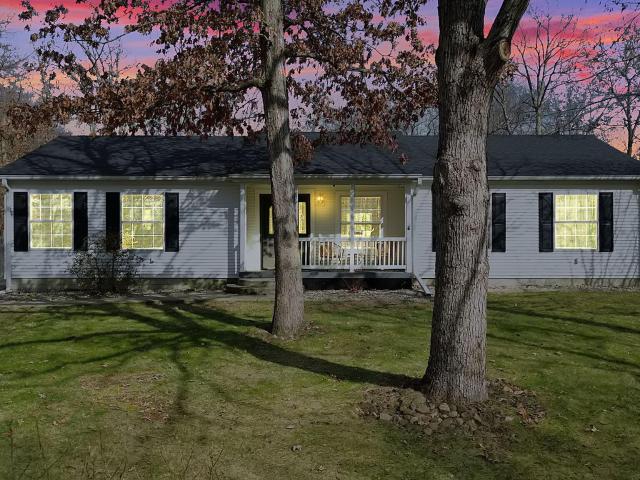 Property for sale in Demotte, Indiana
