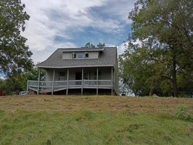 House for sale in Knoxville, Marion County