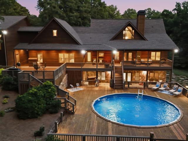 House for sale in Clarkesville, Georgia