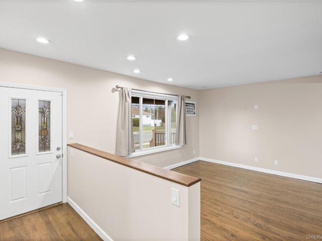 House for sale in Bohemia, New York