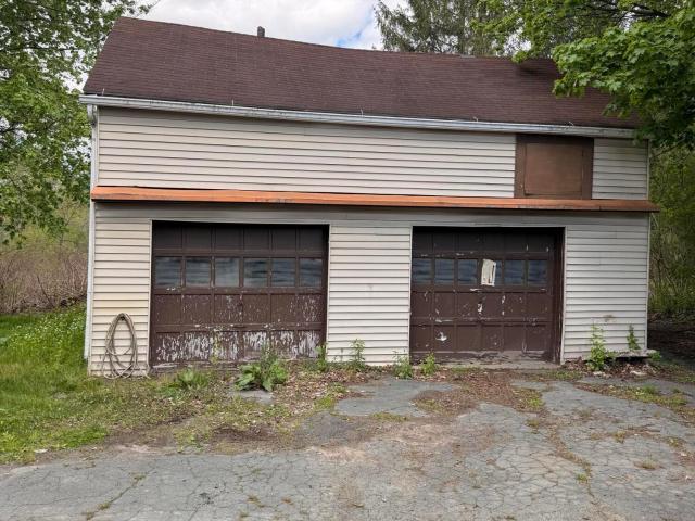 House for sale in Cropseyville, New York