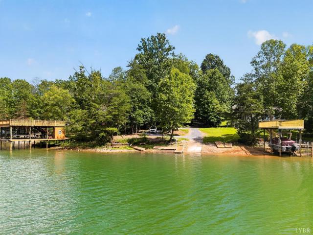 Land for sale in Moneta, Bedford County