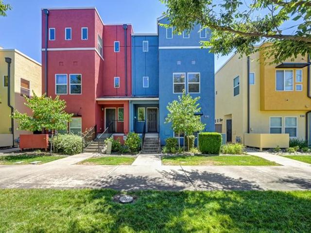 House for sale in Mather, California
