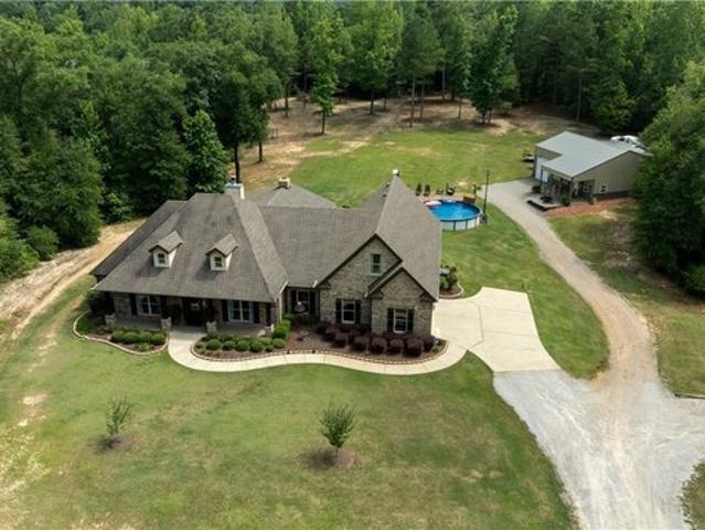 House for sale in Moundville, Alabama