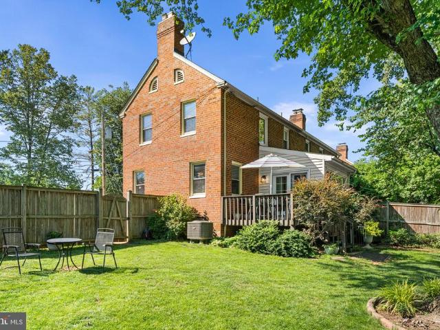 Townhouse for sale in Virginia