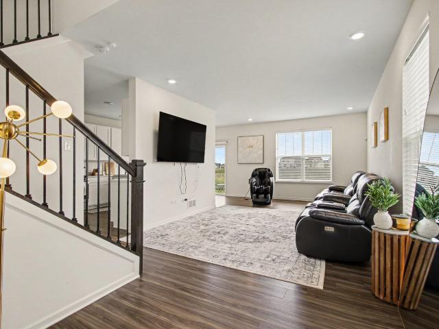 Townhouse for sale in Crown Point, Lake County