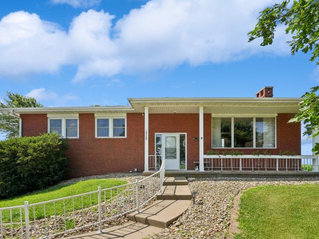 House for sale in Taylor Ridge, Illinois