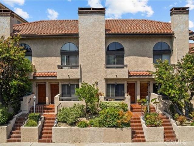 Townhouse for sale in North Hollywood Neighborhood Council District, Canoga Park