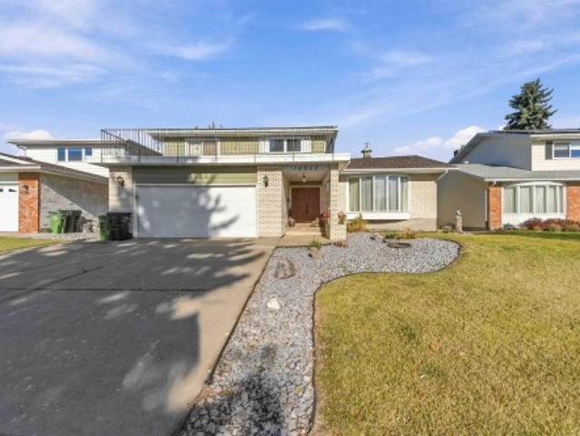 House for sale in Rideau Park, Edmonton