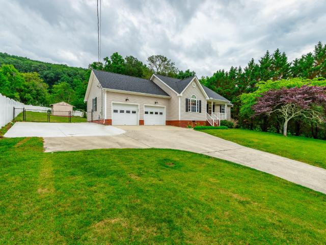 House for sale in Ringgold, Georgia