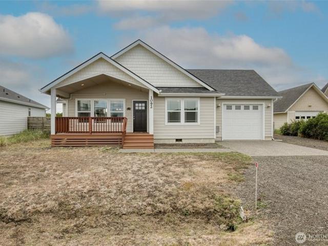 House for sale in Ocean Shores, Washington