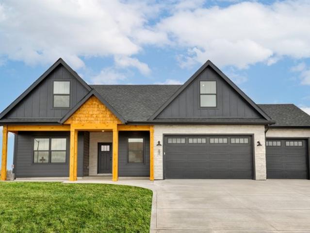House for sale in Grimes, Iowa