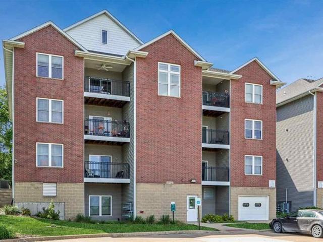 Condo for sale in Riverside, Iowa