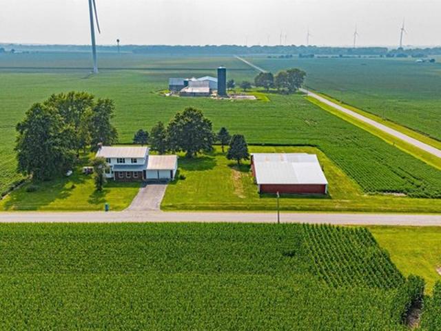 House for sale in Logan, Illinois