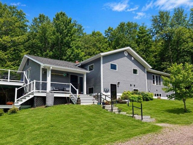 House for sale in Richmond, Vermont