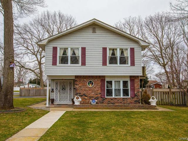 Property for sale in Bohemia, New York