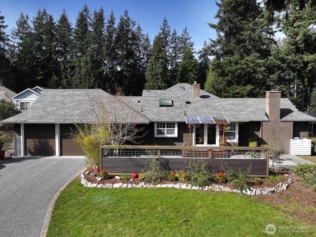 House for sale in Langley, Washington