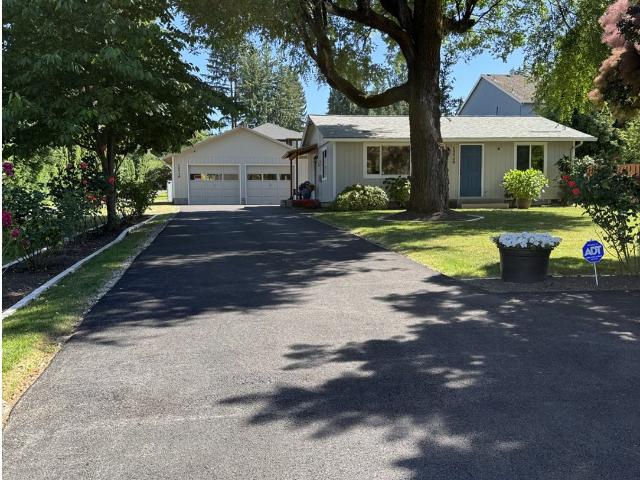 House for sale in Oregonia