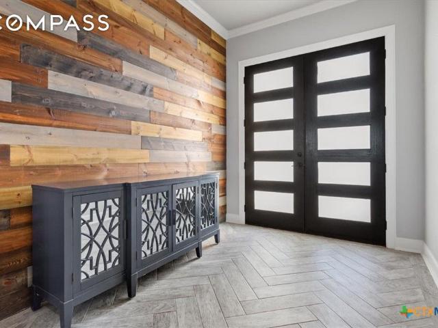 House for sale in Rogers, Texas