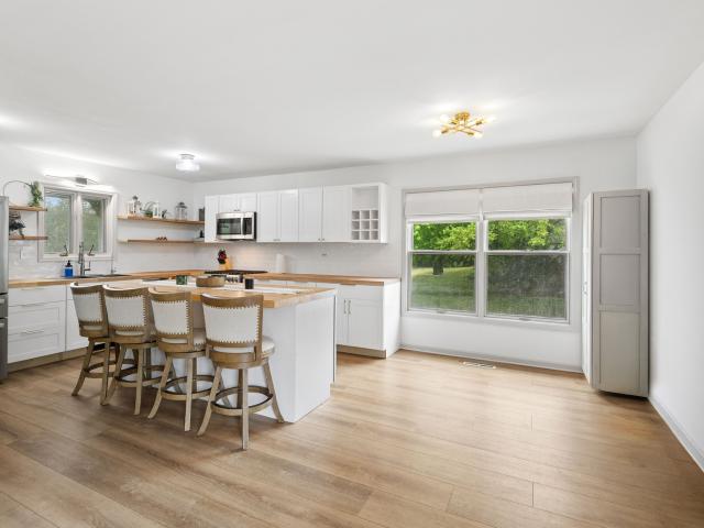 House for sale in Mchenry, Illinois