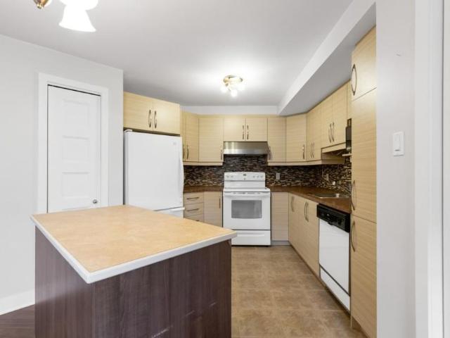 Apartment for rent in Laurentides, Quebec