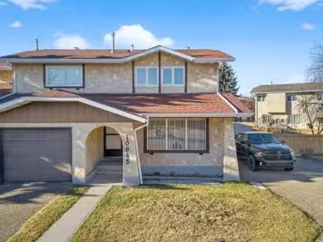 House for sale in Wedgewood, Alberta