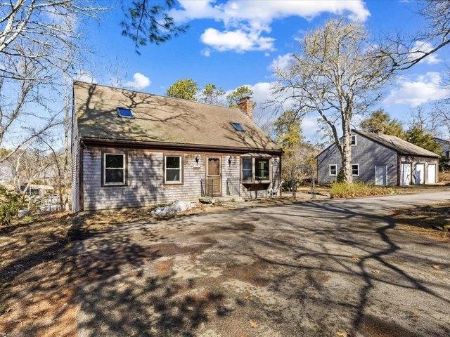 House for sale in Cataumet, Massachusetts