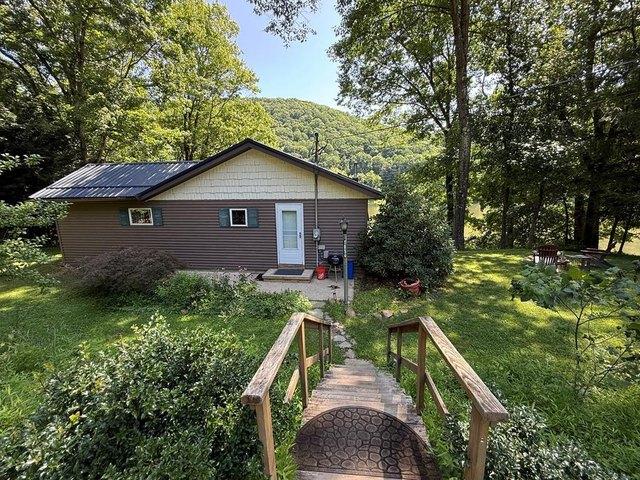House for sale in Venango, Pennsylvania