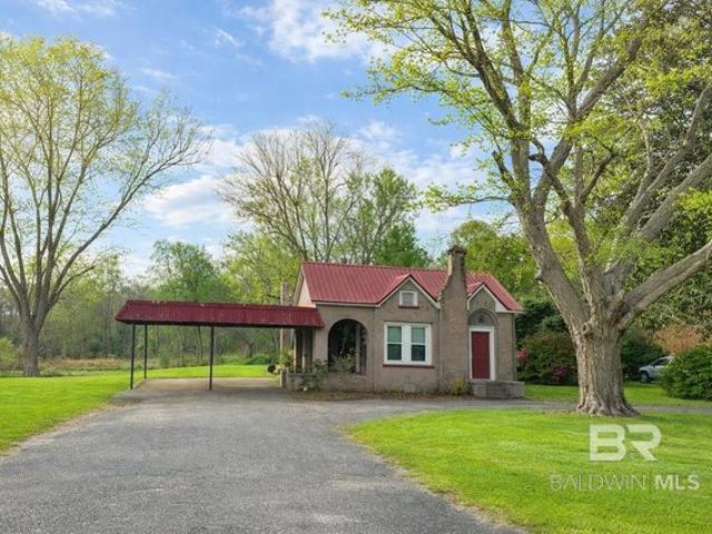House for sale in Evergreen, Alabama