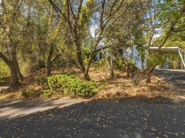 House for sale in Columbia, California