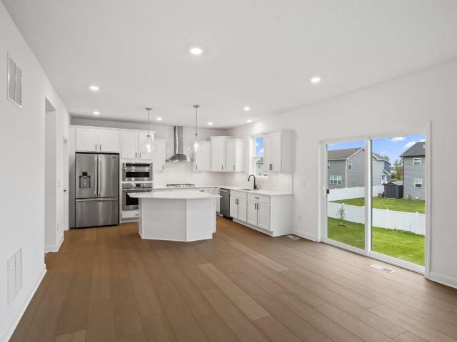 House for sale in UMore Park, Rosemount
