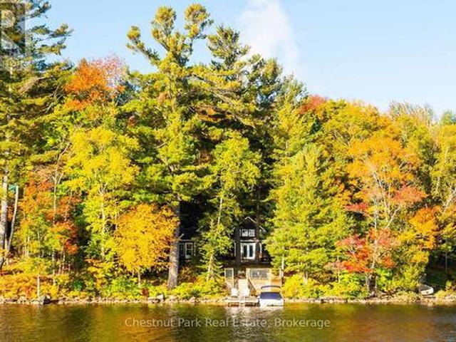 House for sale in Lake of Bays Township, Central Ontario