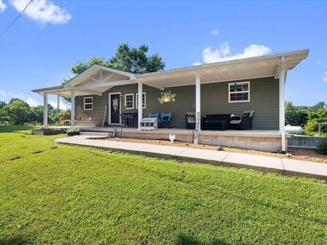 House for sale in Crittenden, Kentucky