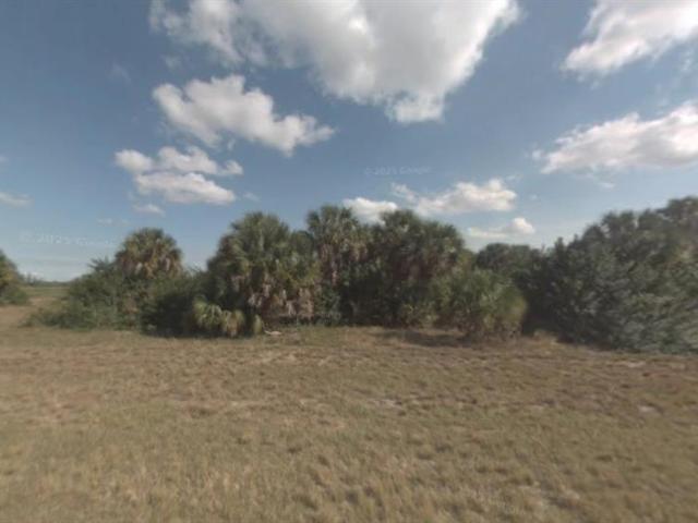 Land for sale in Moore Haven, Florida