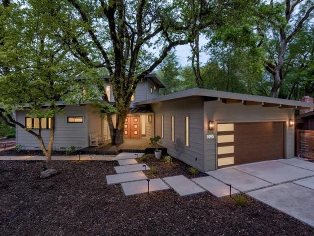 House for sale in Glen Ellen, California