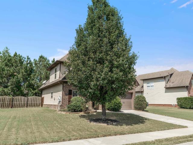 House for sale in Chelsea, Alabama