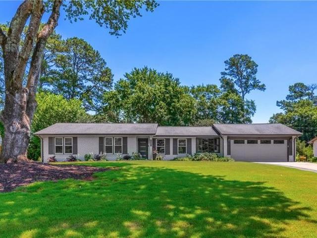 House for sale in Roswell, Georgia