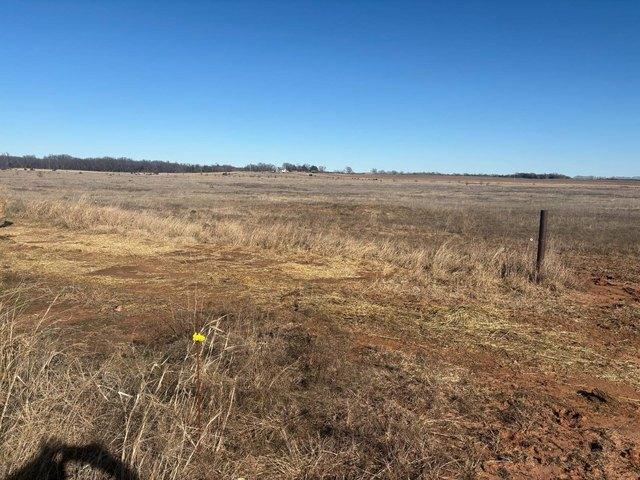Farm for sale in Deer Creek, Oklahoma