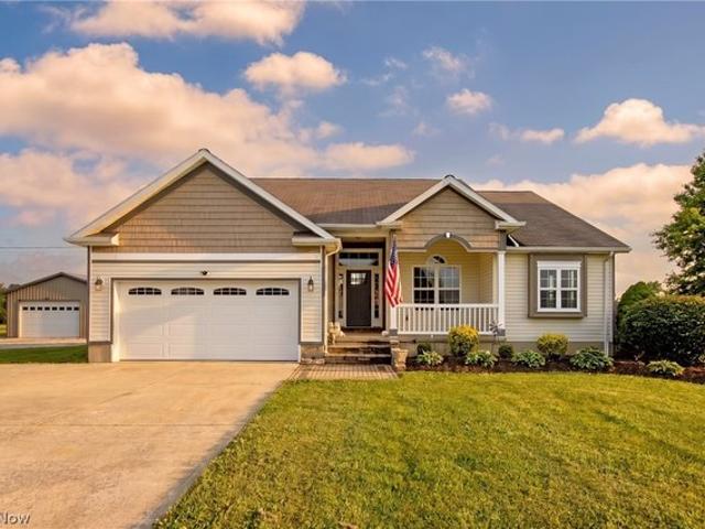 House for sale in Burbank, Ohio