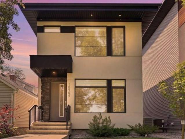 House for sale in Wedgewood, Alberta