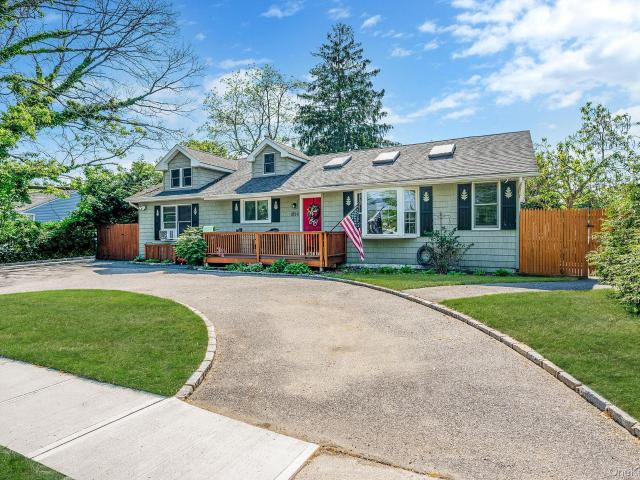 House for sale in Bohemia, New York