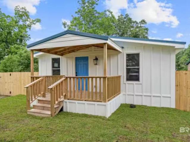 House for rent in Daphne