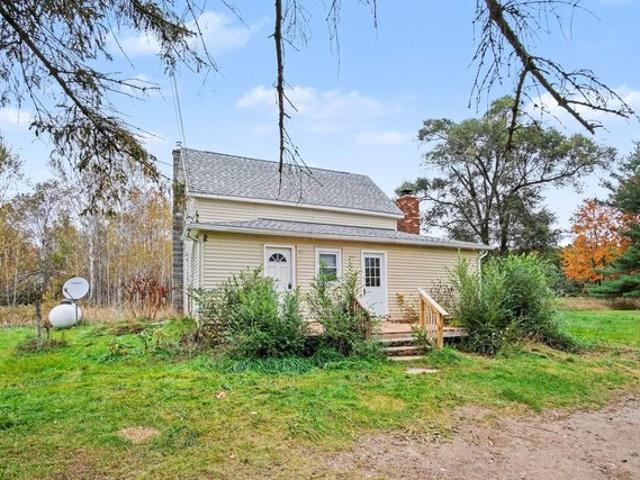 House for sale in Orleans, Orleans Township