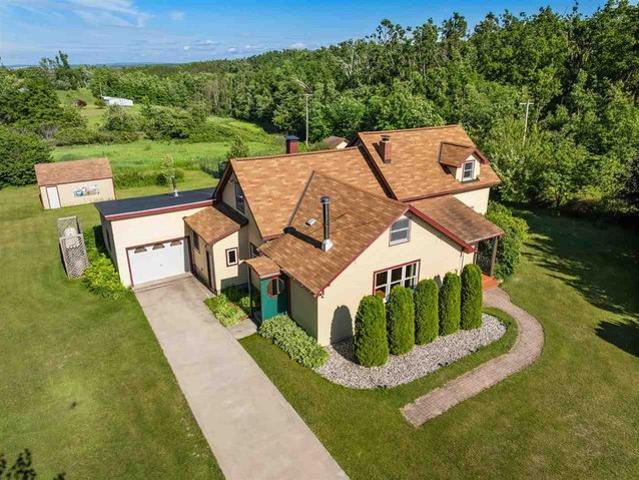 House for sale in Charlevoix, Michigan
