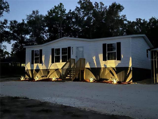 House for sale in Archer, Florida