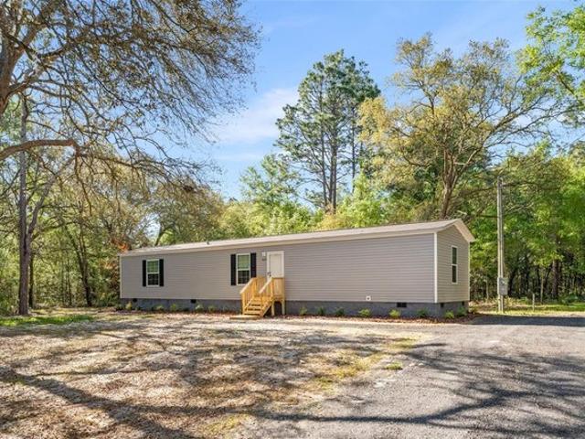 House for sale in Bronson, Florida