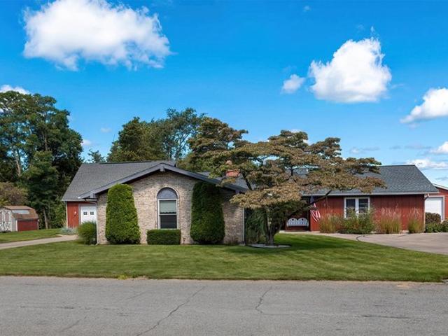 House for sale in North East, Pennsylvania