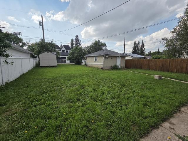 Apartment for rent in Wedgewood, Alberta