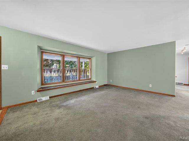 House for sale in Davisburg, Michigan